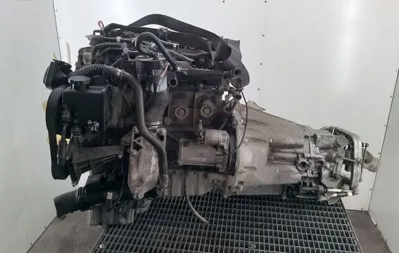 Mercedes-Benz Vito Viano W639 Engine swap OM611716.637