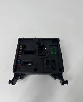 Seat Alhambra (Mk1) Fuse module S108151001 7M3962258M S110730300G