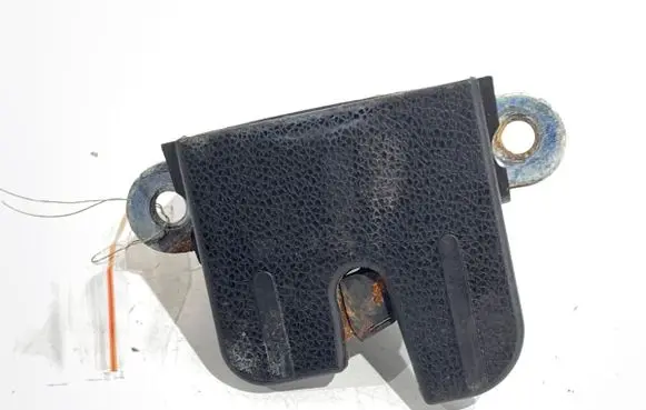 Volkswagen Golf V Tailgate exterior lock 1K6827505E