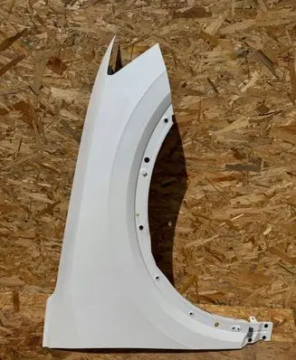 Audi Q2 - Fender 