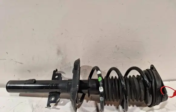 Renault Megane IV Front shock absorber/damper