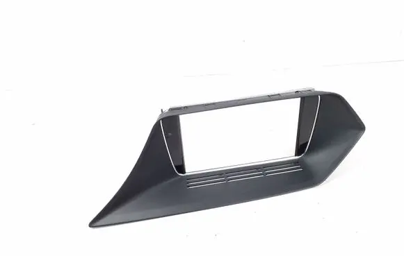Mercedes-Benz E W212 Radio/GPS head unit trim A2126802136