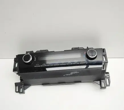 Toyota Yaris Cross Interior fan control switch 559000DP90