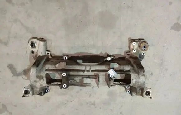 Chrysler Voyager Front subframe 