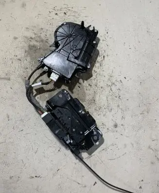 BMW 5 GT F07 Loading door lock 51244878780