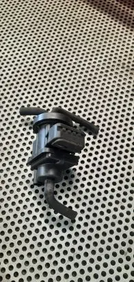 Mercedes-Benz C W203 Turbo solenoid valve 000545042