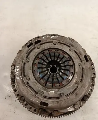Volkswagen PASSAT B7 Clutch set kit M240E