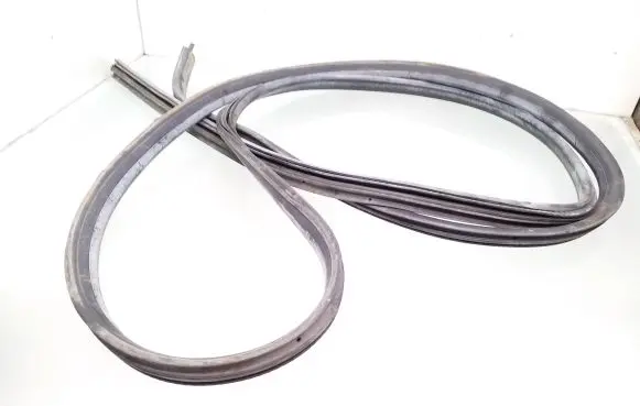Ford Transit Sliding door rubber seal 