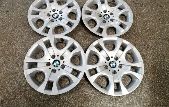 BMW 3 E90 E91 R17 wheel hub/cap/trim 6783332 36136783332