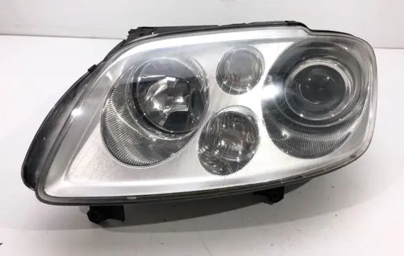 Volkswagen Touran I Headlight/headlamp 1T0941031K