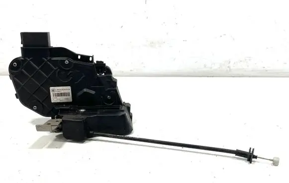 Ford Galaxy Front door lock 8M2AR21813CA A048317