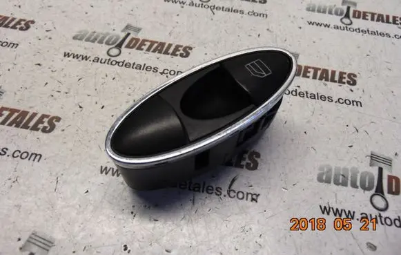 Mercedes-Benz E W211 Electric window control switch A2118219958