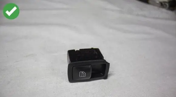 Mercedes-Benz R W251 Electric window control switch A2518200510