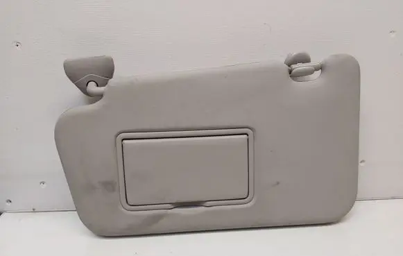 Nissan Juke I F15 Sun visor