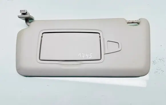 Sun visor