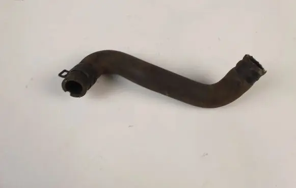 Mercedes-Benz CLA C117 X117 W117 Engine coolant pipe/hose A2465010458