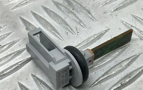 Audi A4 S4 B9 Interior temperature sensor 3D0907543A