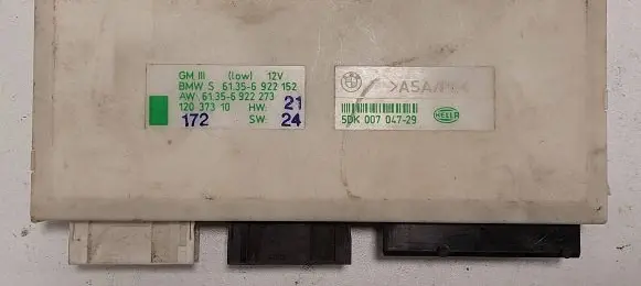 BMW 5 E39 Comfort/convenience module 5DK00704729 6922273 6922152
