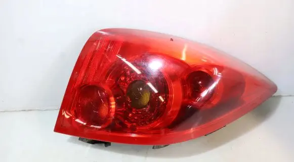 Nissan Primera Rear/tail lights