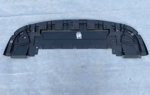 Renault Trafic III (X82) Front bumper skid plate/under tray 214774423RBLCP 214774423R 93456650