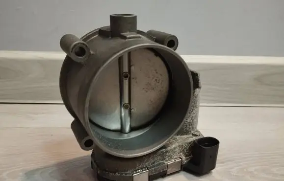 Audi A6 S6 C5 4B Throttle valve 077133062A 19126 0280750047