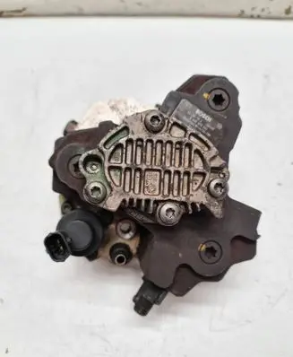 Volvo XC90 Fuel injection high pressure pump 0445010043 051205 8642778