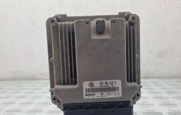 Volkswagen Golf Plus Engine control unit/module 03G906016R 0281012220