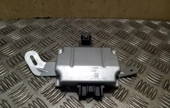 Ford Mondeo MK IV Start/Stop control module BG9T14B526DA 0199DC1006