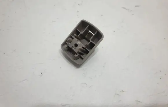 Sun visor clip/hook/bracket