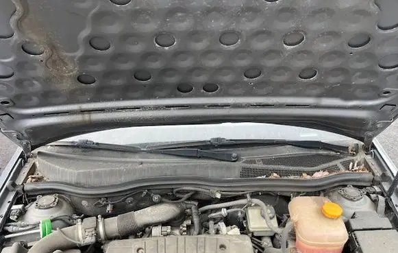 Opel Astra H Wiper trim 