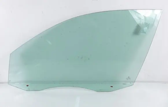Volkswagen Tiguan Front door window glass four-door 