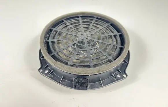 Audi A6 S6 C7 4G Front door speaker 4G2035415