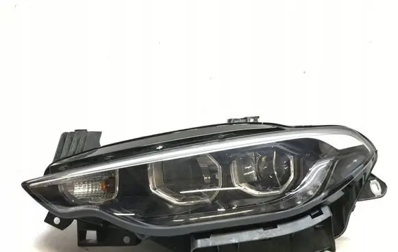 Fiat Tipo Headlight/headlamp 5221445900
