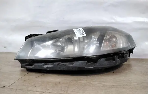 Renault Megane II Headlight/headlamp