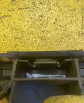 Seat Ibiza IV (6J,6P) Front bumper mounting bracket 6J0807183