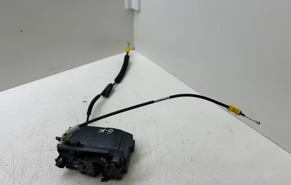 Peugeot 308 Rear door lock 9810309980