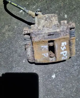 Renault Espace II Rear brake caliper