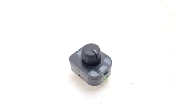 Audi R8 42 Wing mirror switch 8E0959565A