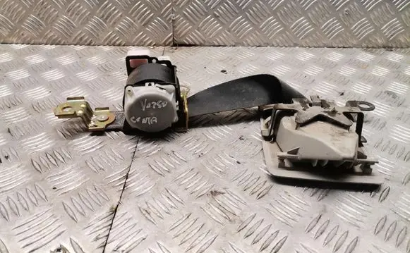 Toyota Corolla Verso AR10 Third row seat belt h073811