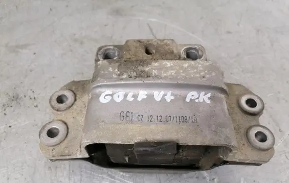 Volkswagen Golf Plus Engine mount bracket 1K0199555M
