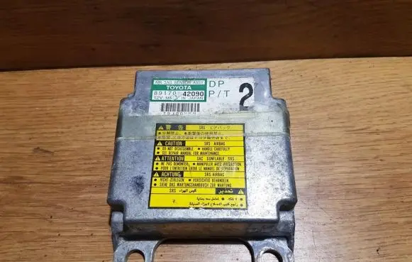 Toyota RAV 4 (XA20) Airbag control unit/module 8917042090