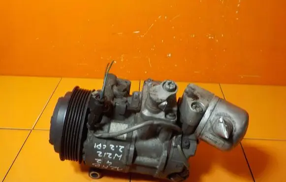 Mercedes-Benz E W212 Air conditioning (A/C) compressor (pump) A0022303111