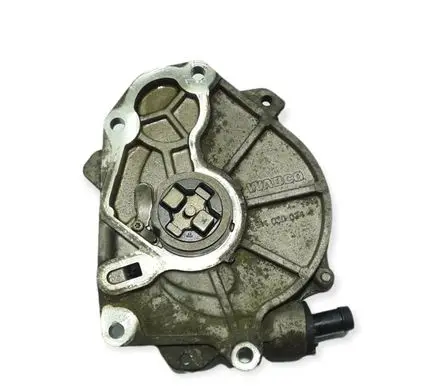 Skoda Fabia Mk2 (5J) Vacuum pump 9140300244 9140300060 03L145100B