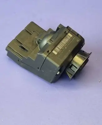 Mercedes-Benz Sprinter W906 Ignition lock A9069050700