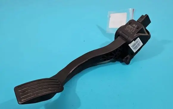 Peugeot 2008 I Accelerator throttle pedal 0280755162 IMPRK1372399