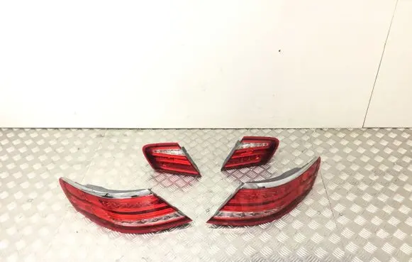 Mercedes-Benz S C217 Tailgate rear/tail lights A2179061800 A2179061900