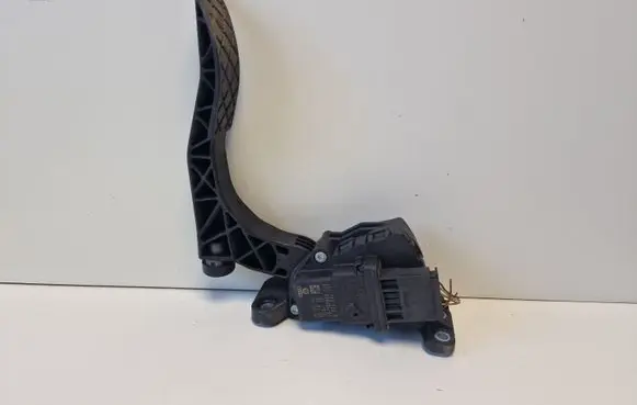 Audi A6 S6 C6 4F Accelerator throttle pedal 4F1723523B