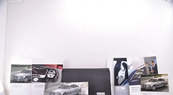 Audi A4 S4 B8 8K User manual 