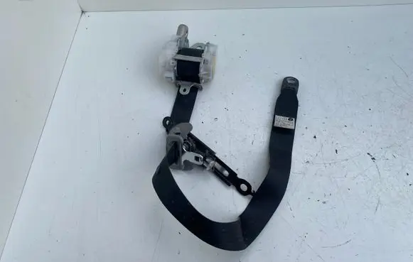 Lexus IS 220D-250-350 Front seatbelt
