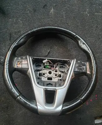 Volvo V40 Steering wheel 34110269B